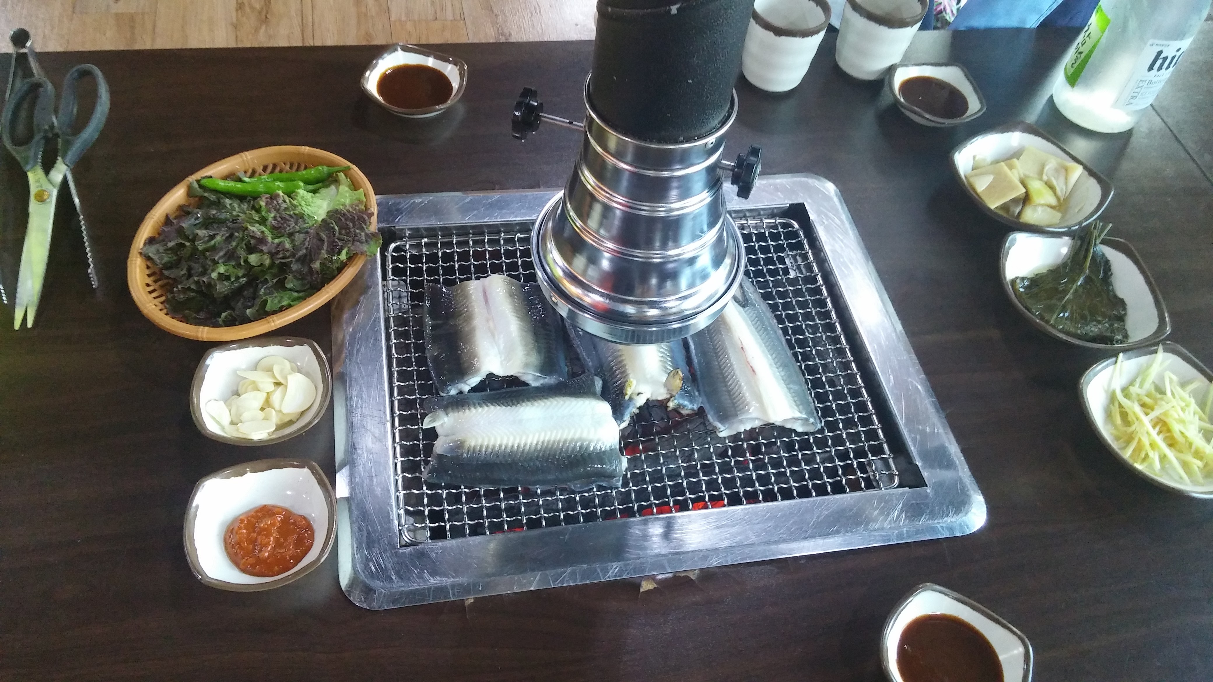 민물장어 맛있게 굽는 법. 캠핑가서 장어구어 숯불구이 해먹기 22