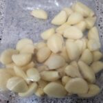 무르거나 곰팡이 난 마늘, 도려내고 먹어도 될까? 안전한 섭취 기준과 올바른 보관법