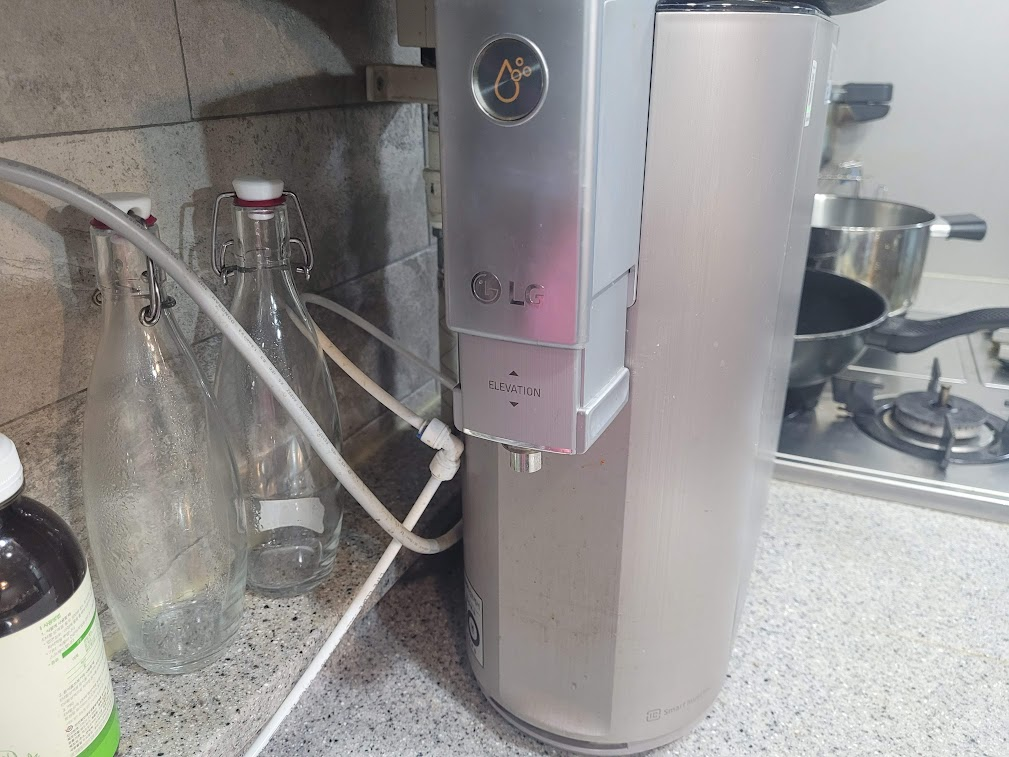 LG 퓨리케어 정수기 WD501 필터 교체 방법 (+주황색 불 초기화 리셋) 37