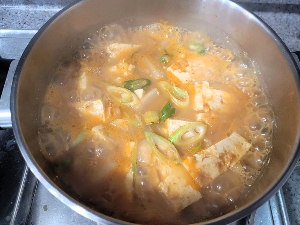 청국장찌개 끓이는 법｜냉동 청국장 해동 없이 구수하게 끓이는 방법