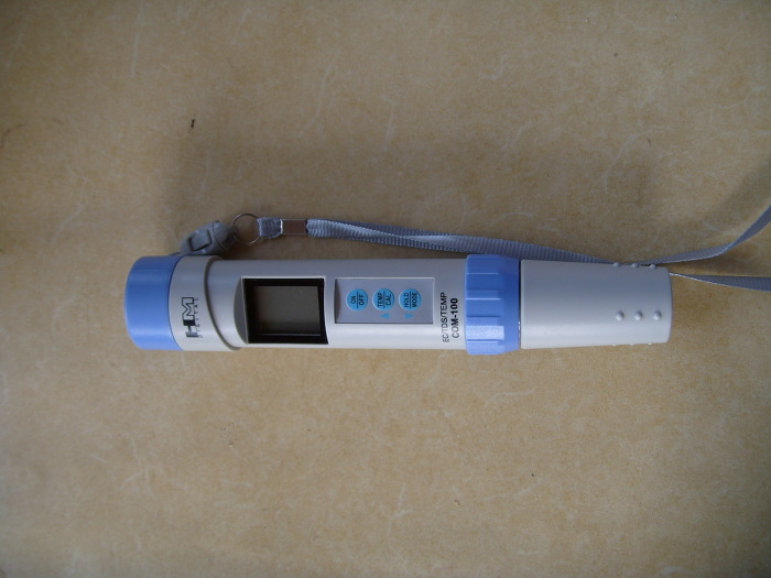 HM Digital COM-100, 디지털 EC, TDS, 수온 측정기